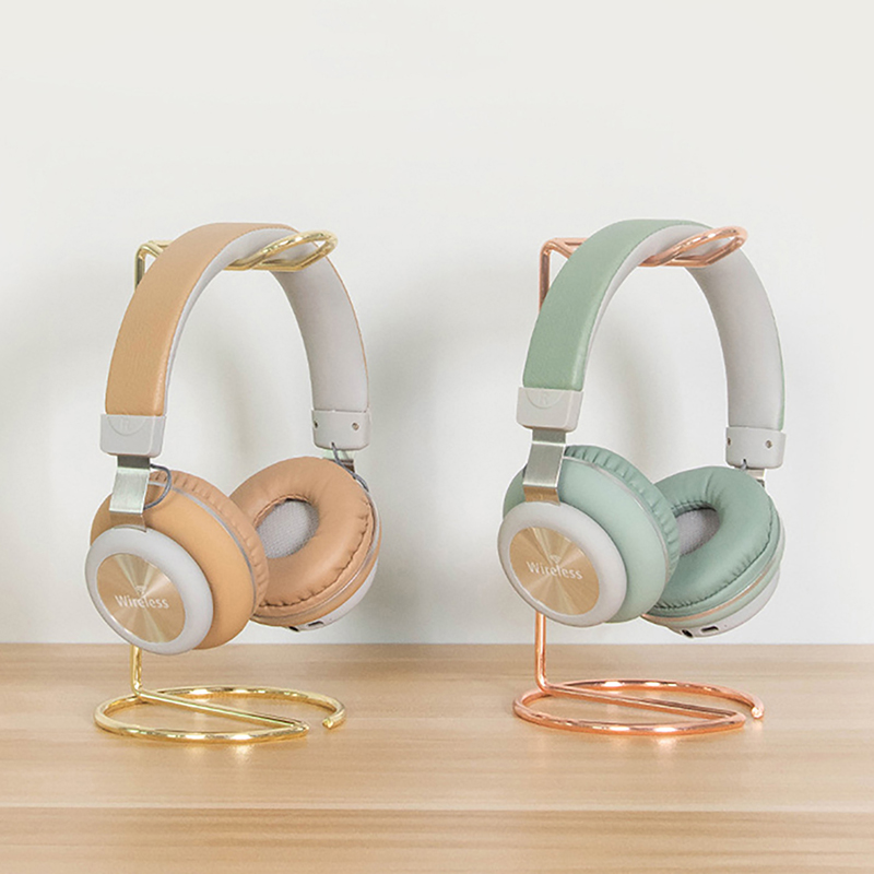 Soporte para auriculares de lí - Gaming Equipment Accessories reseña y precio